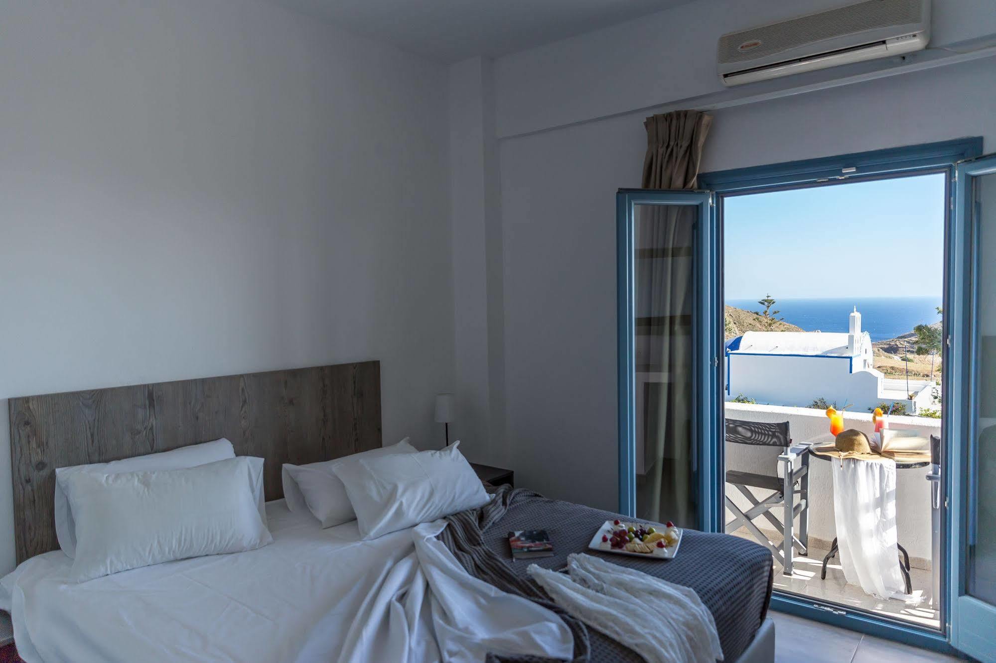 Caldera Romantica Hotel Akrotírion Eksteriør billede